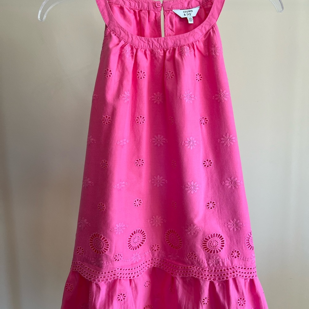Crown & Ivy pink XXL top